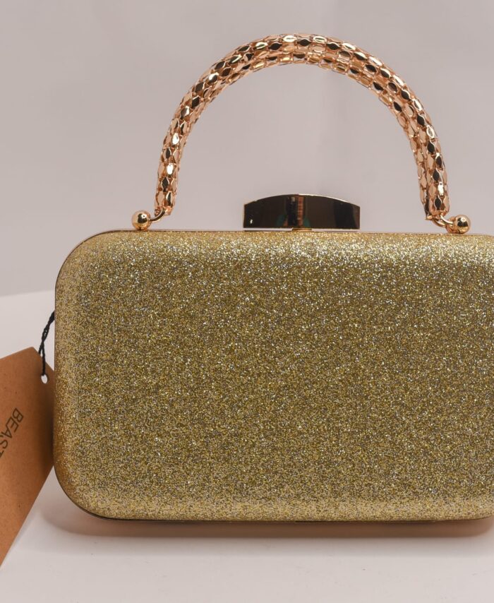 BOLSO COLOR DORADO (DURO) CON ASA